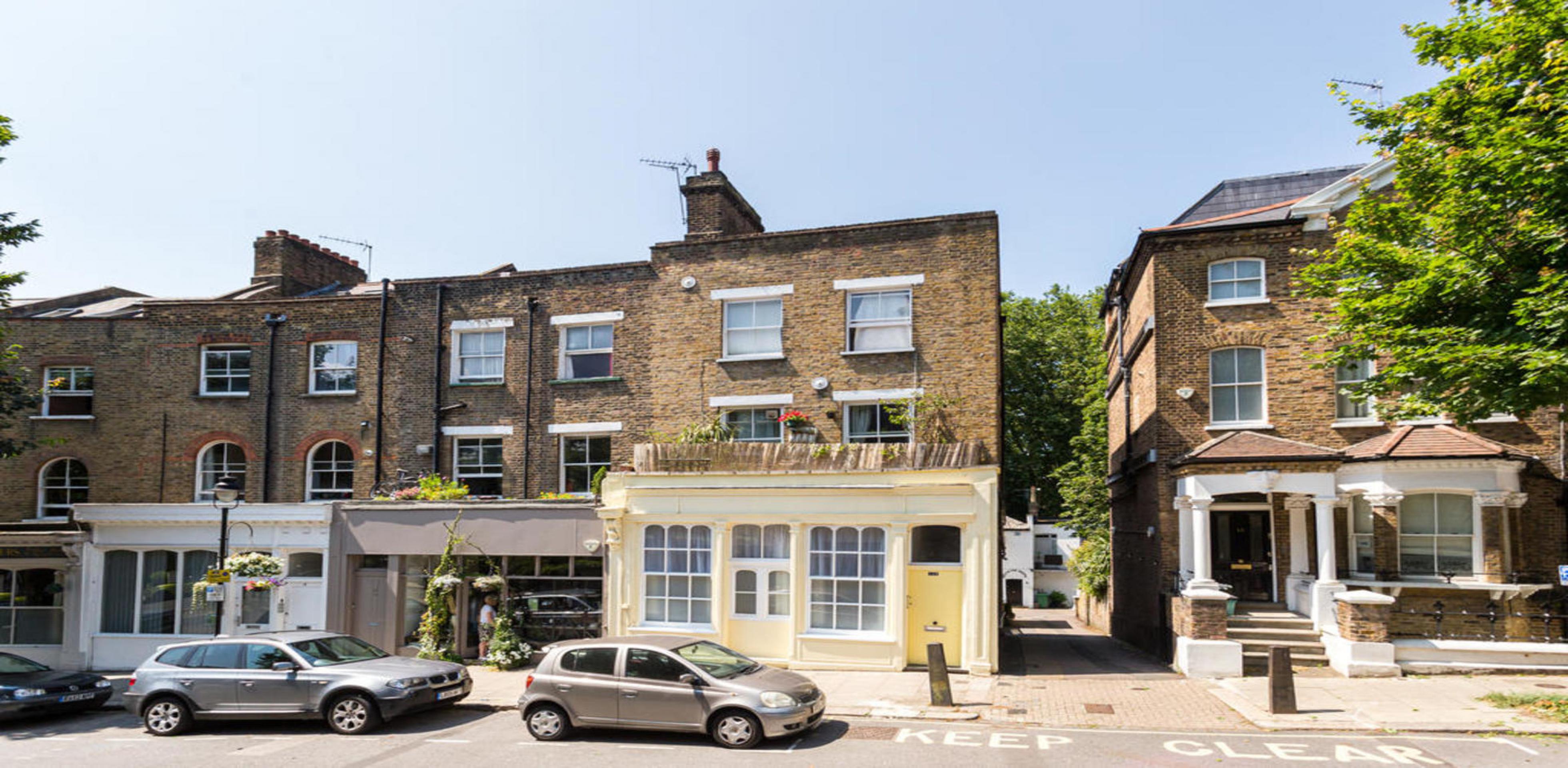 			NEW INSTRUCTION, 2 Bedroom, 1 bath, 1 reception Flat			 South Hill Park, HAMPSTEAD NW3