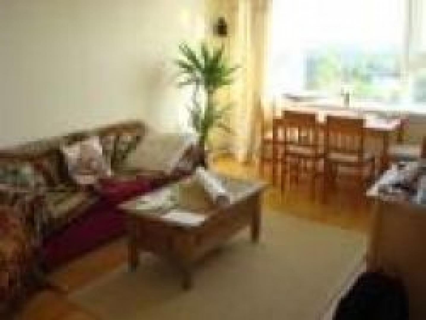 			New Instrction, 2 Bedroom, 1 bath, 1 reception Flat			 Adelaide Road, SWISS COTTAGE