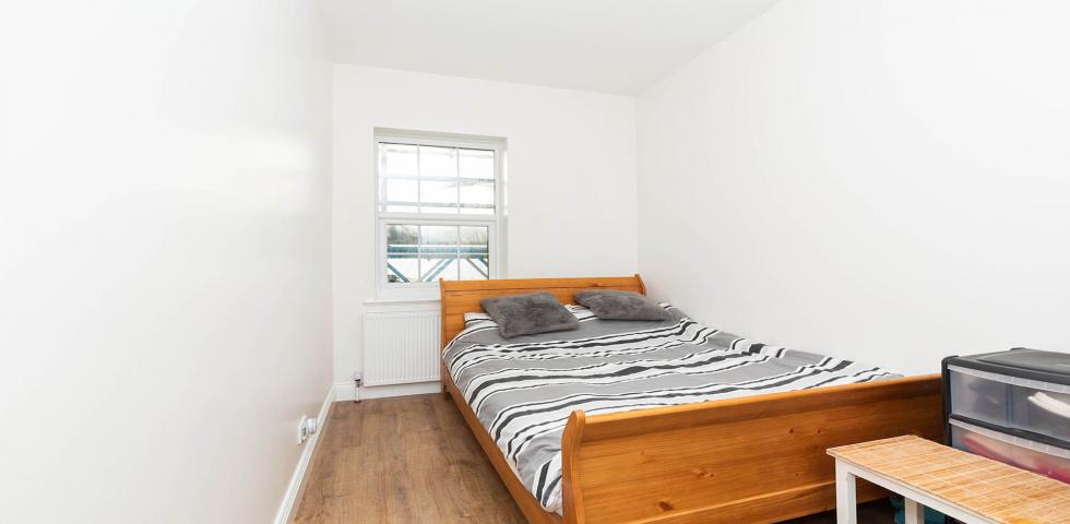 			3 Bedroom, 1 bath, 1 reception Flat			 Cricklewood Lane, CRICKLEWOOD
