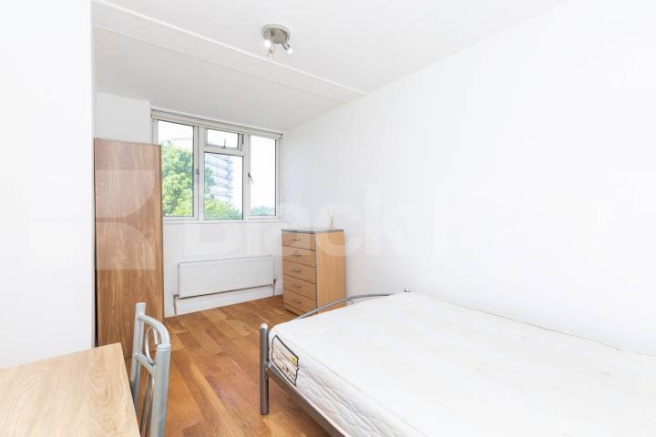 Modern three double bedroom flat arranged over two floors with Balcony Rowstock Gardens, Camden Borders 