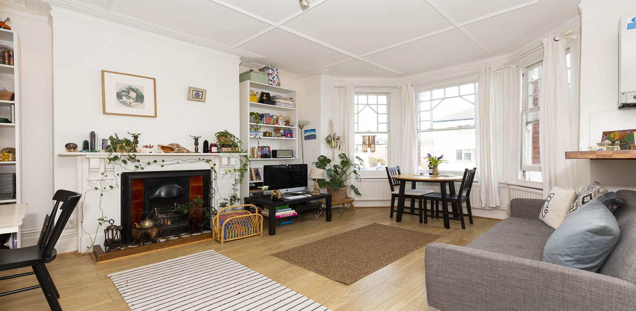 Stunning 1 Bed in the heart of West Hampstead Agamemnon Road, West Hampstead