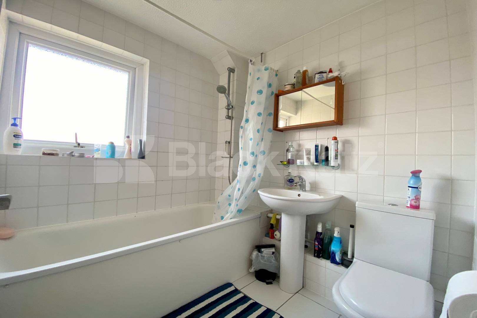 New build house with further study and private garden  St. James's Road , Bermondsey