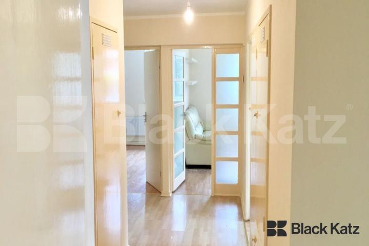 Bright & airy, very well proportioned rooms, wooden floors and superbly located Tait Court, Lansdowne Green , Stockwell