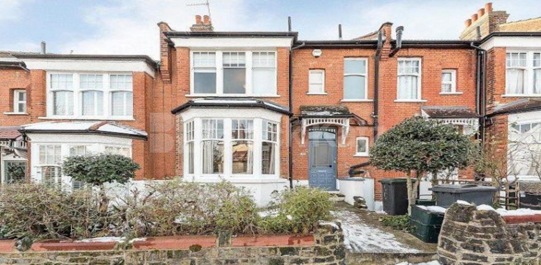 			1 Bedroom, 1 bath, 1 reception Apartment			 Collingwood Avenue, Muswell Hill