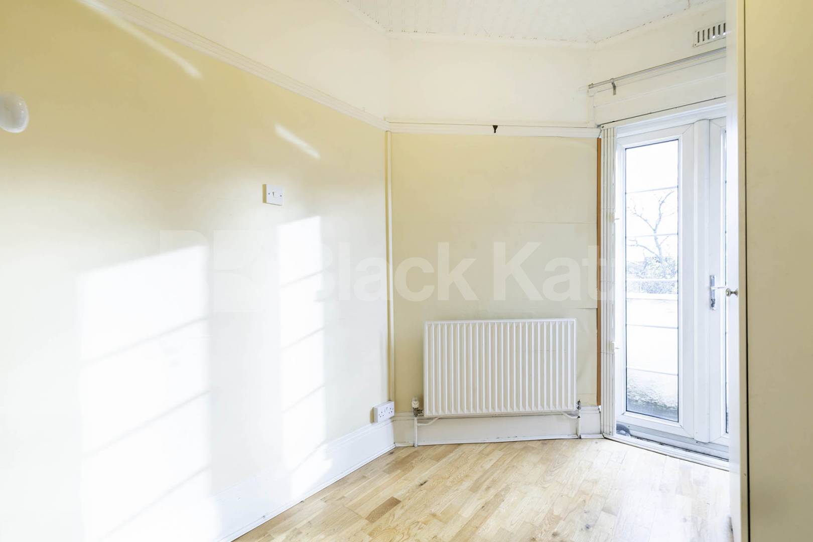 			2 Bedroom, 1 bath, 1 reception 			 Sherriff Road,  Sherriff Court Sherriff Road  NW6