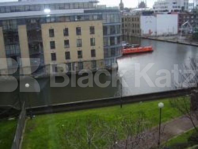 			2 Bedroom, 1 bath, 1 reception Flat			 Treaty Street, ISLINGTON/KINGS CROSS N1