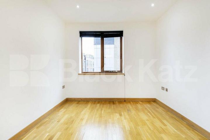 Modern 2 bed 2 bath within a private development mins to tube & shops Noko House, Banister Road, Kensal Rise