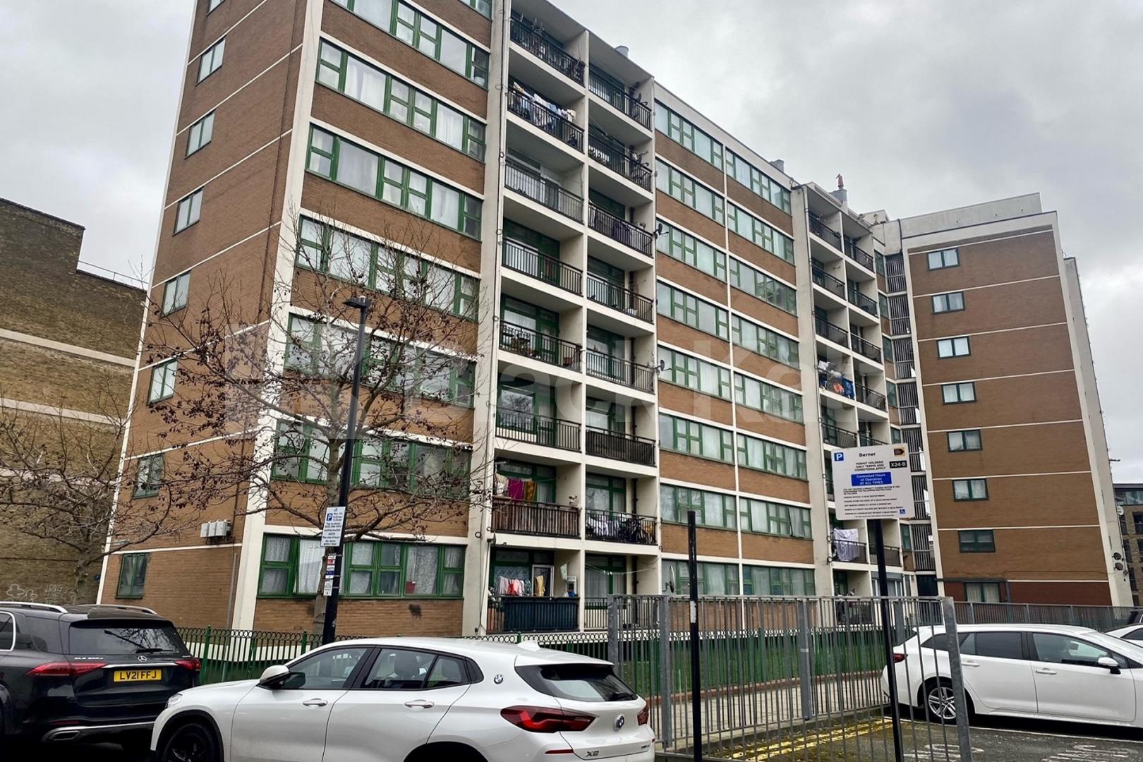 Double studio conveniently located near Aldgate East and Shadwell Stations  Christian Street , Whitechapel E1