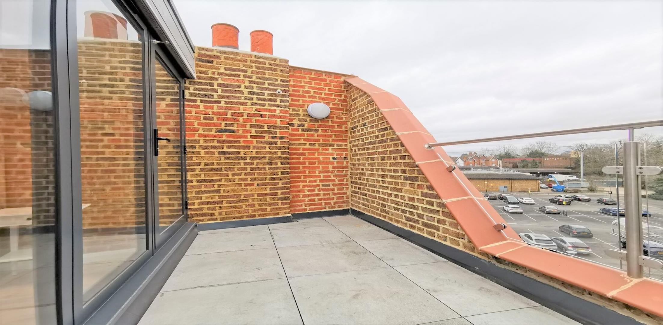 Unique Penthouse with stunning views High Road, Willesden Green