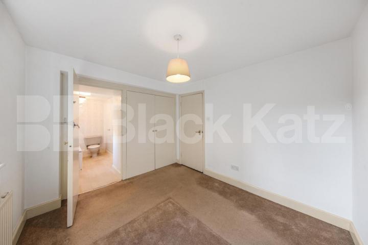 Newly painted spacious one bed with a new bathroom mins kentish town tube  Evangelist Road, Kentish Town / Camden