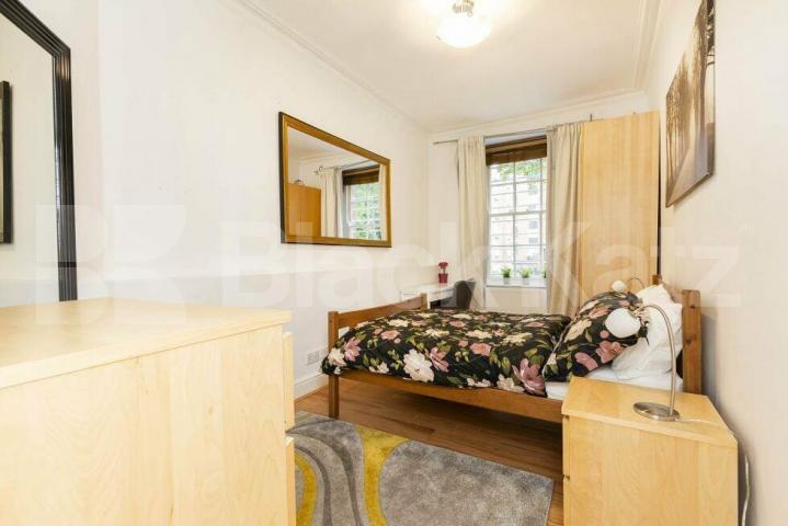 Spacious three double bedrooms set in a redbrick mansion block Rodney Court, Maida Vale