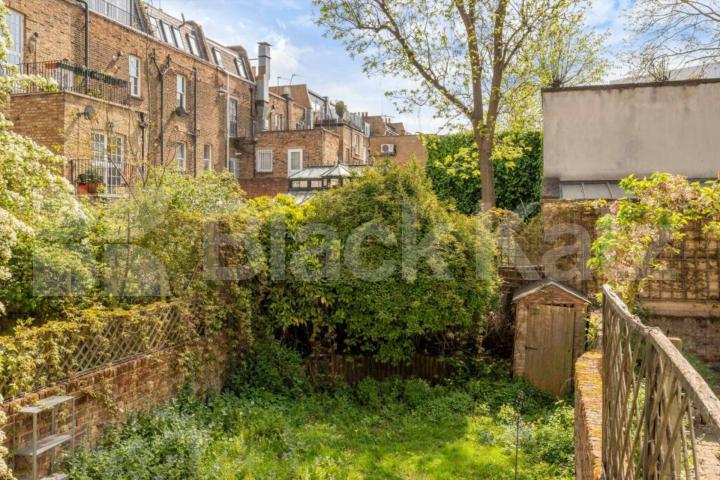 Beautiful stylish one bedroom set in a period conversion  Stratford Villas, Camden