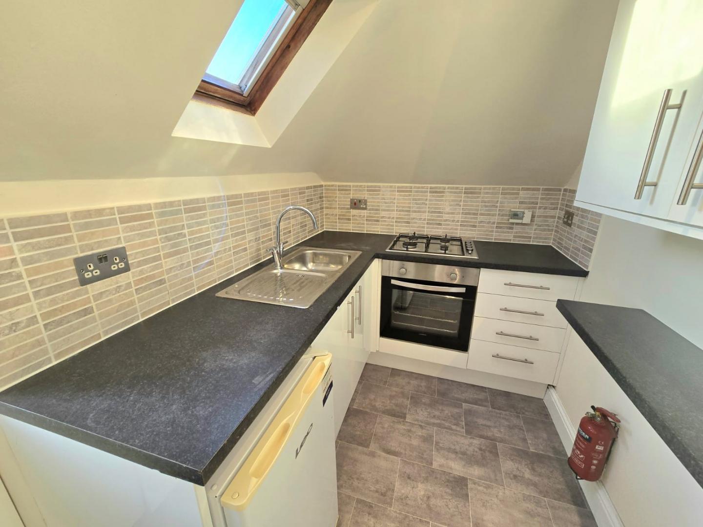 Stunning Apartment Chevening Road, Queens Park