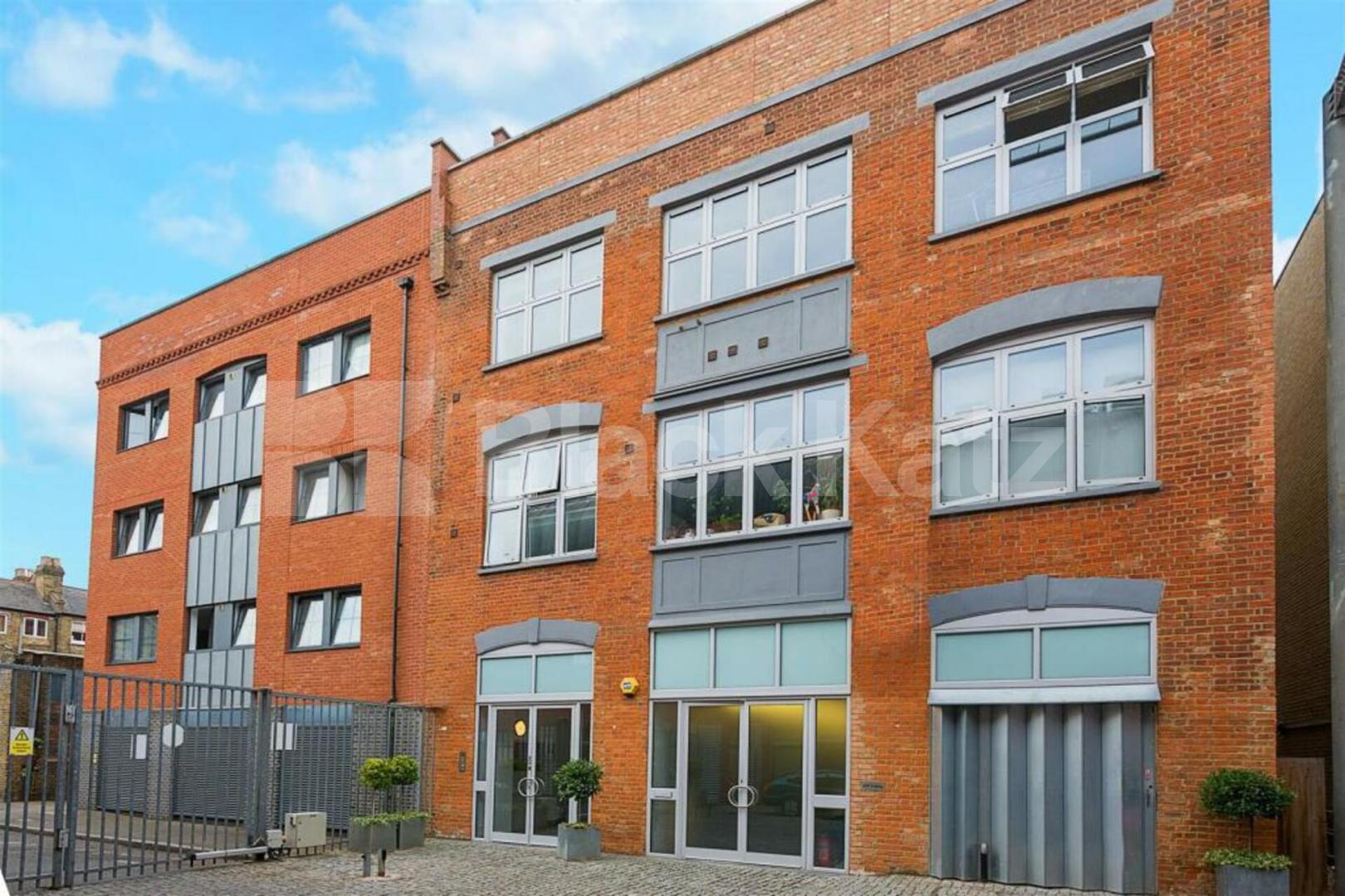 A must see 1 bedroom within a secure modern warehouse development  Piano Lane , Stoke Newington