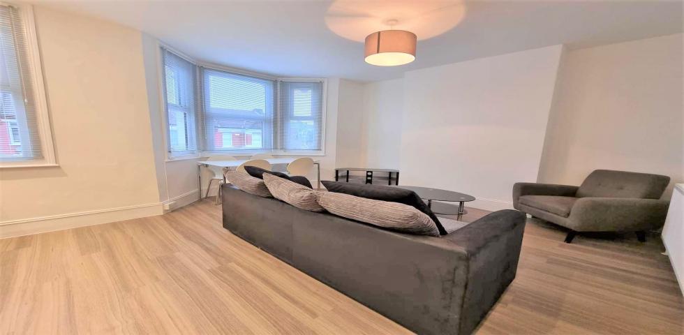 			2 Bedroom, 1 bath, 1 reception Flat			 Bertie Road, WILLESDEN/DOLLIS HILL