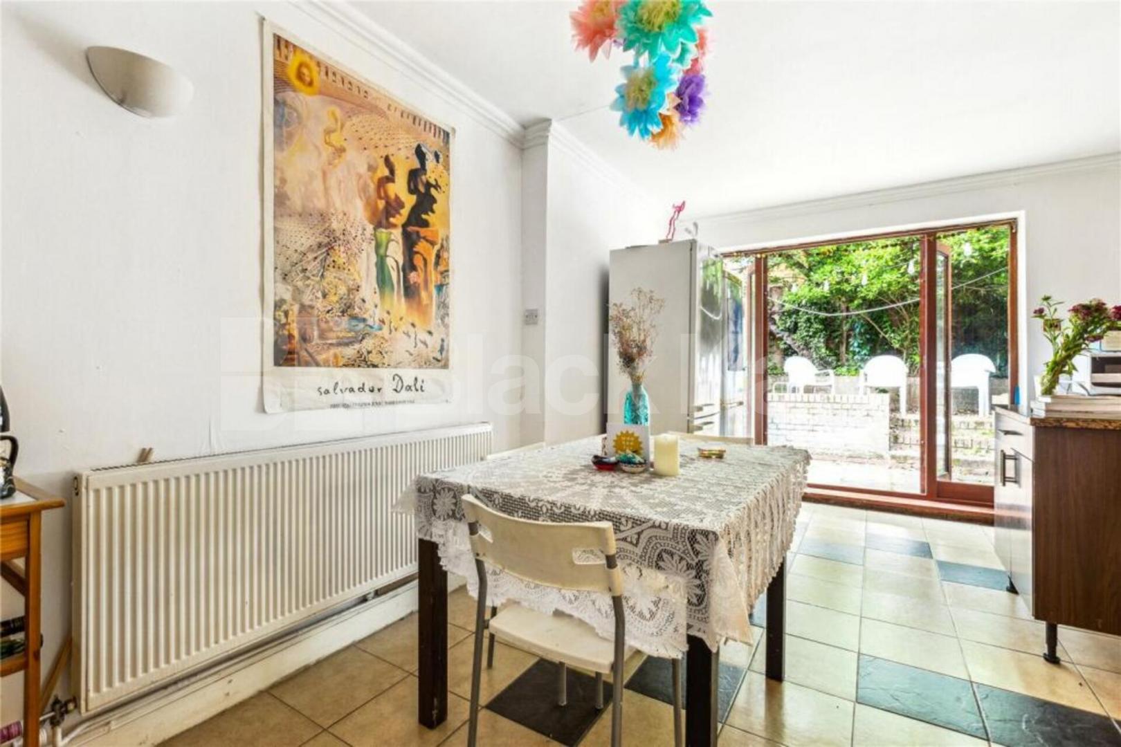 Spacious and bright four bedroom house in a great location Campsfield Road, Alexandra Palace