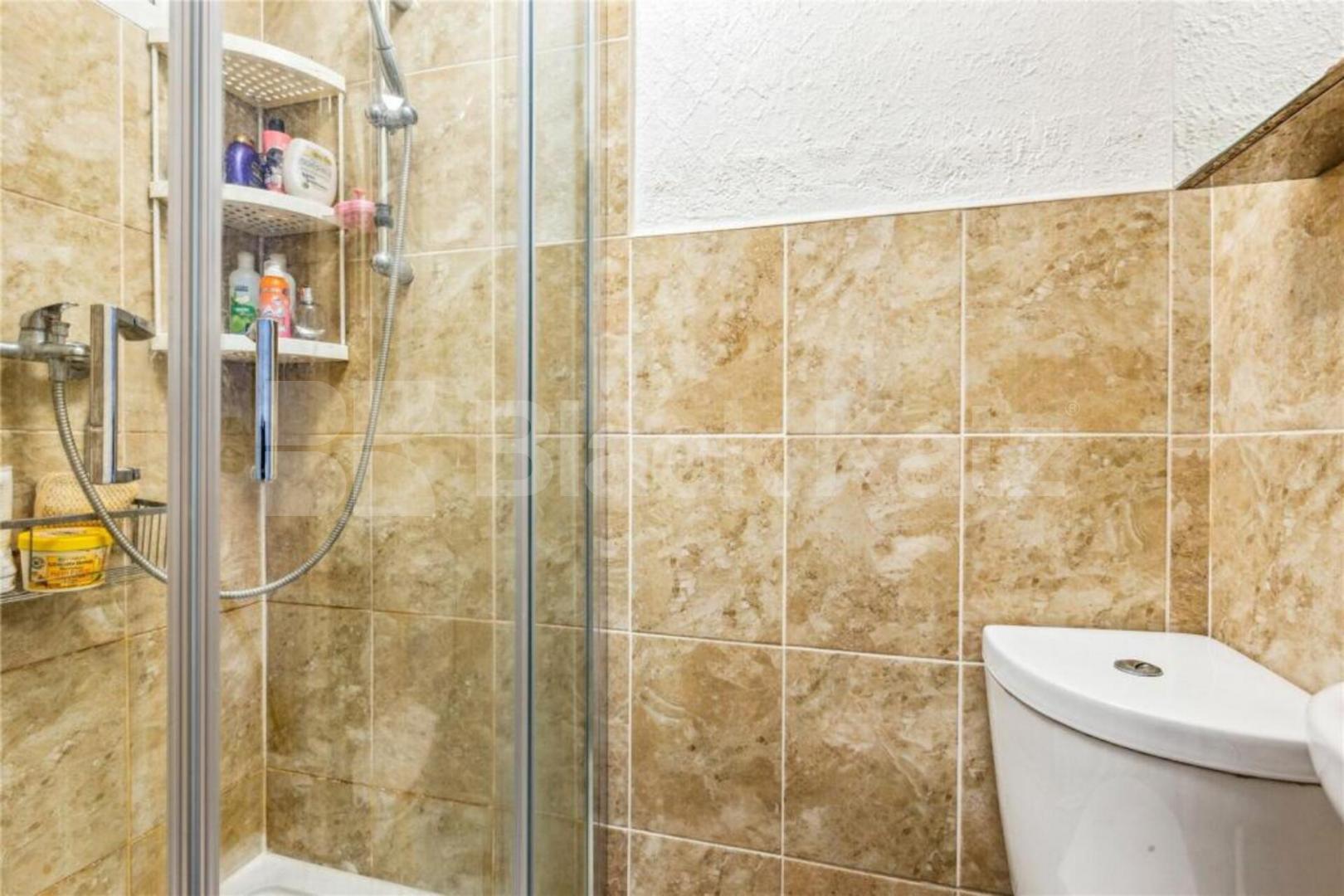 Spacious and bright four bedroom house in a great location Campsfield Road, Alexandra Palace