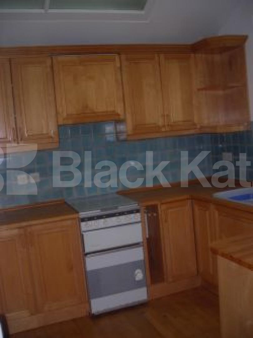 			2 Bedroom, 1 bath, 1 reception Flat			 Tasker Road, BELSIZE PARK NW3