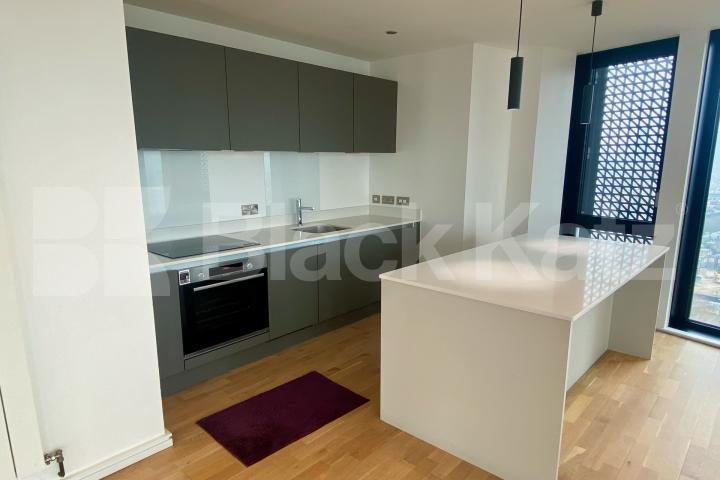 110m2 of living & entertaining space & stunning views of the cityscape   Ceramic Building, Newington Causeway, Elephant and Castle