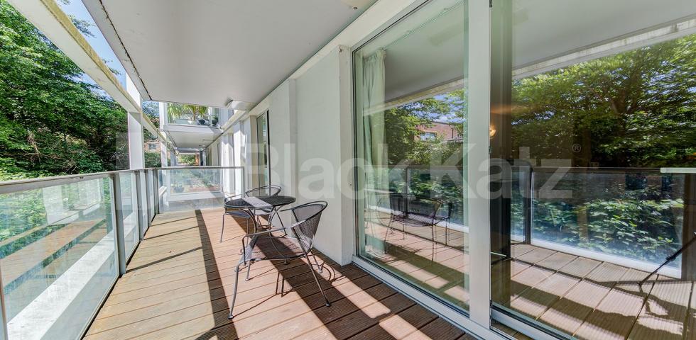 			Stunnig Private Develpment, 1 Bedroom, 1 bath, 1 reception Flat			 New River Village , Hornsey