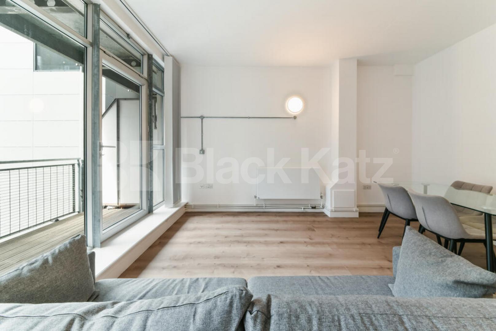 Stylish Loft Style Apartment with Balcony in a Modern Private Development Ability Plaza - Kingsland Road, Dalston
