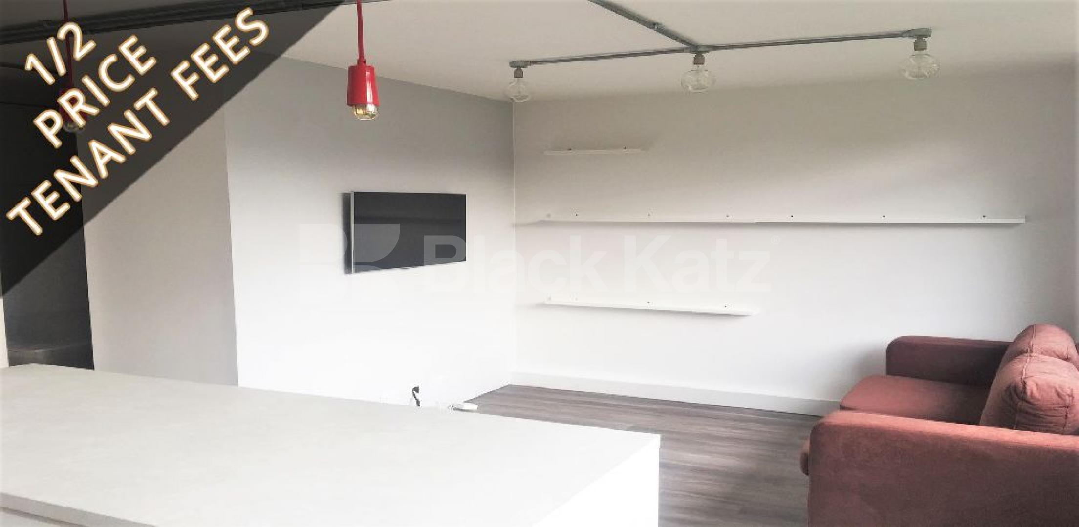 			AMAZING STUDIO WITH CAR PARK SPACE! , Studio Apartment, 1 bath, 1 reception Flat			 Romney Court, Haverstock Hill, HAMPSTEAD / BELSIZE PARK