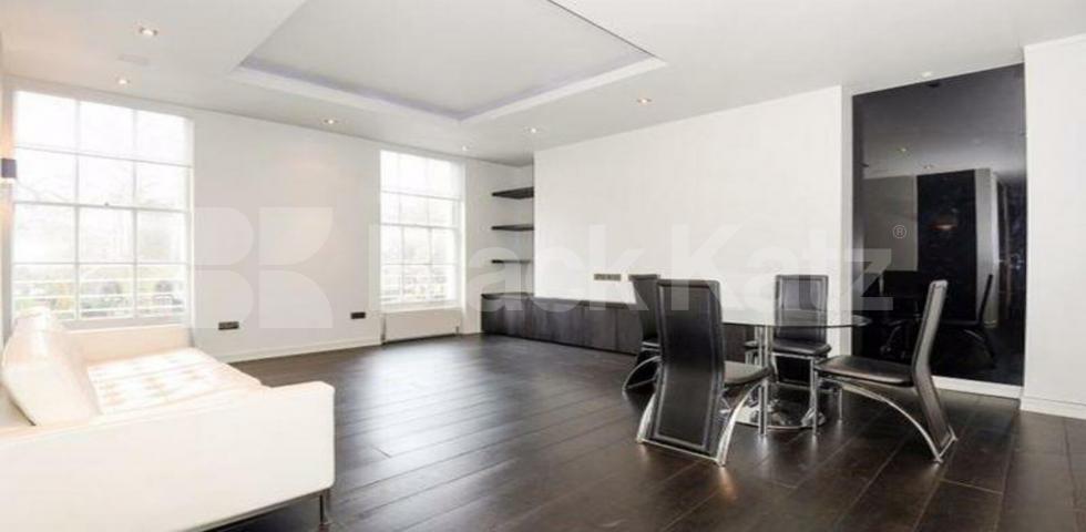 			2 Bedroom, 1 bath, 1 reception Flat			 Myddleton Square, ISLINGTON EC1