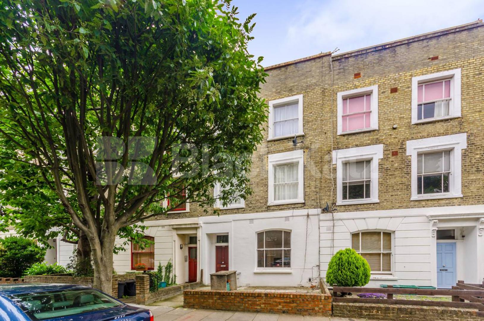 			NEW INSTRUCTION!, 1 Bedroom, 1 bath, 1 reception Flat			 Axminster Road, Holloway