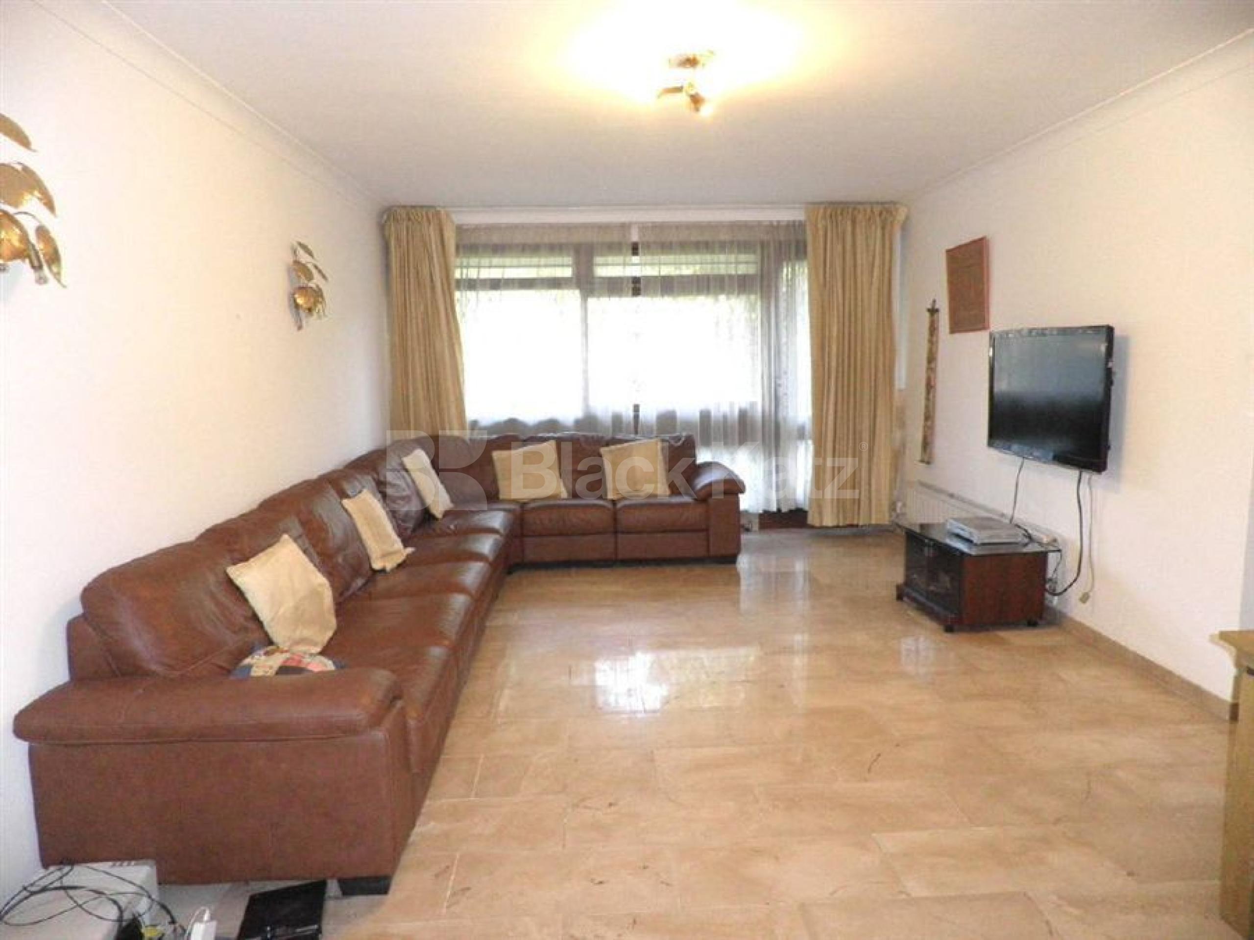 			NEW INSTRUCTION, 3 Bedroom, 1 bath, 1 reception Apartment			 Putney Hill, Putney SW15