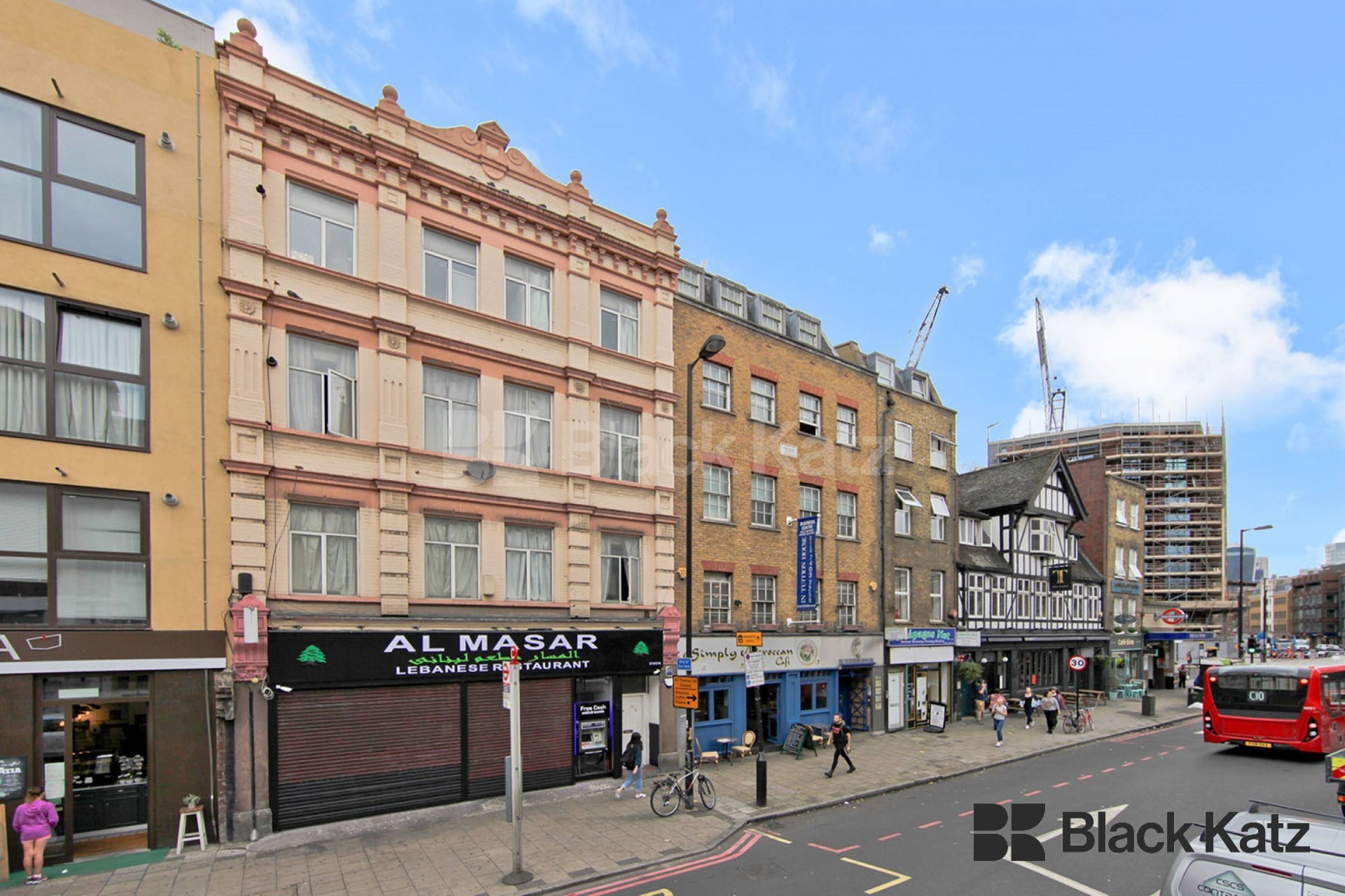 Superbly Located period conversion with roof terrace Borough High Street, Borough SE1