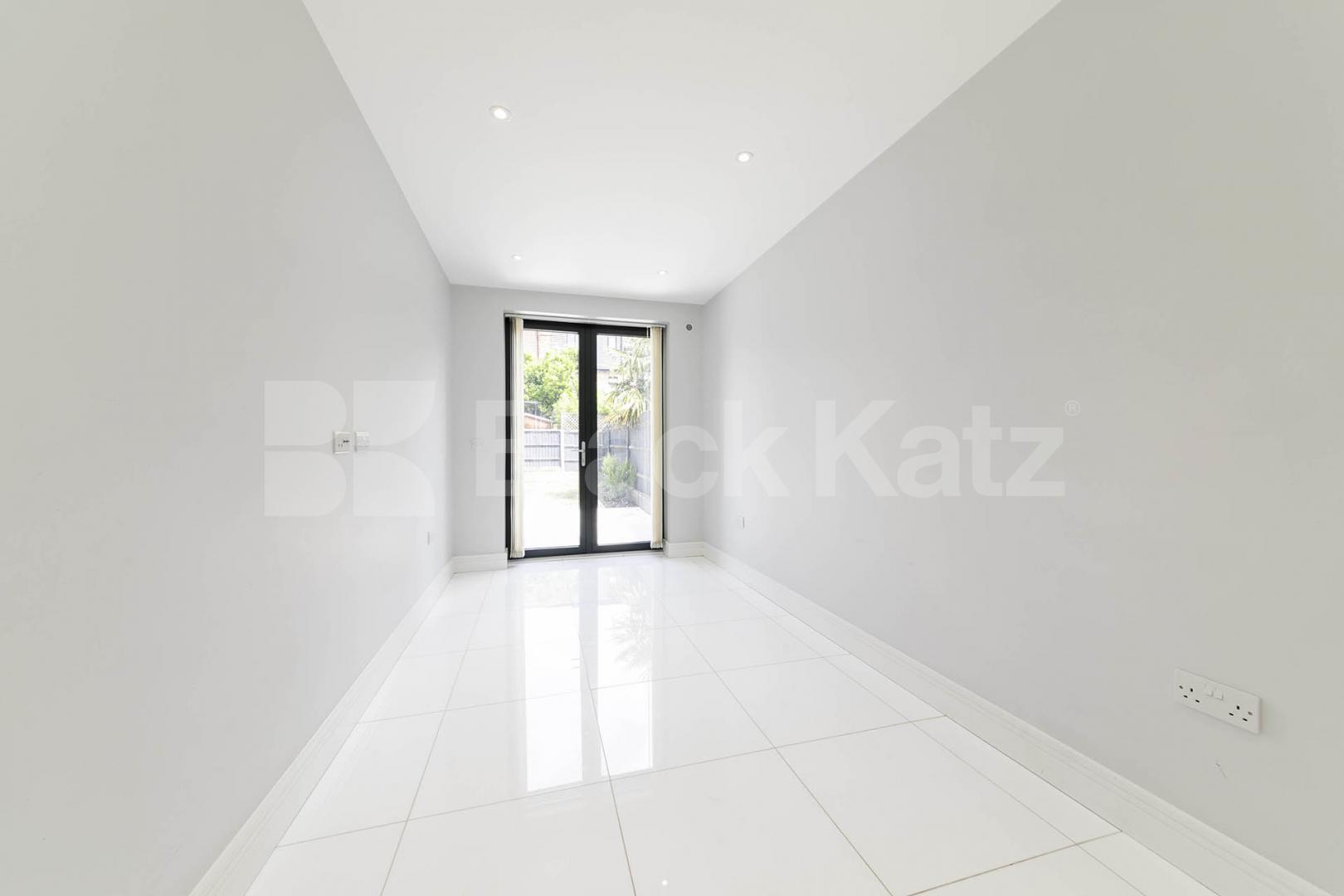 Available from the start of June, this exceptional five-bedroom home has been recently renovated to a high standard, offering modern, spacious living in a highly convenient location.The property comprises five large double bedrooms, all well-proporti Burnley Road, Dollis Hill, NW10,  London