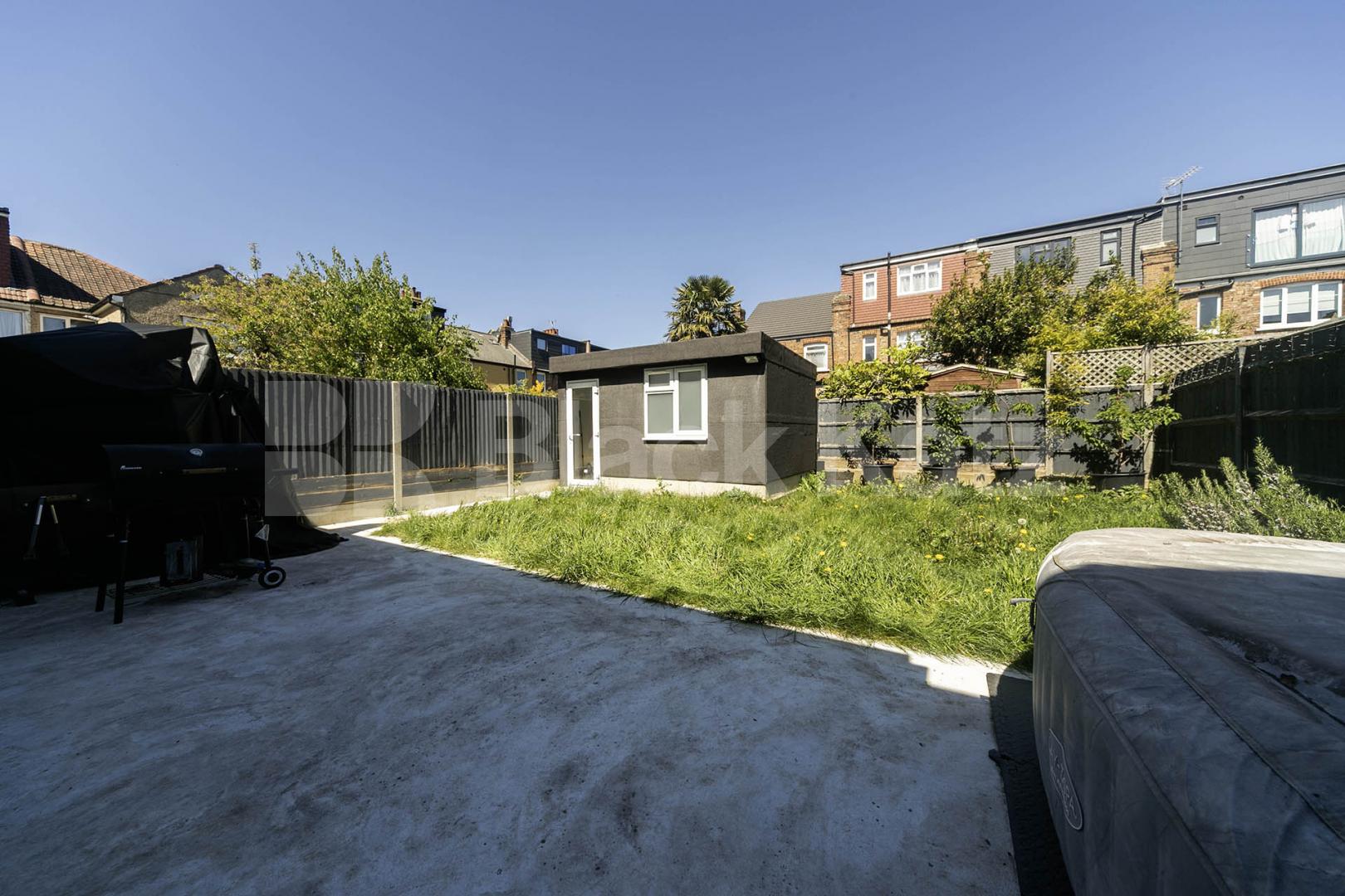 Available from the start of June, this exceptional five-bedroom home has been recently renovated to a high standard, offering modern, spacious living in a highly convenient location.The property comprises five large double bedrooms, all well-proporti Burnley Road, Dollis Hill, NW10,  London