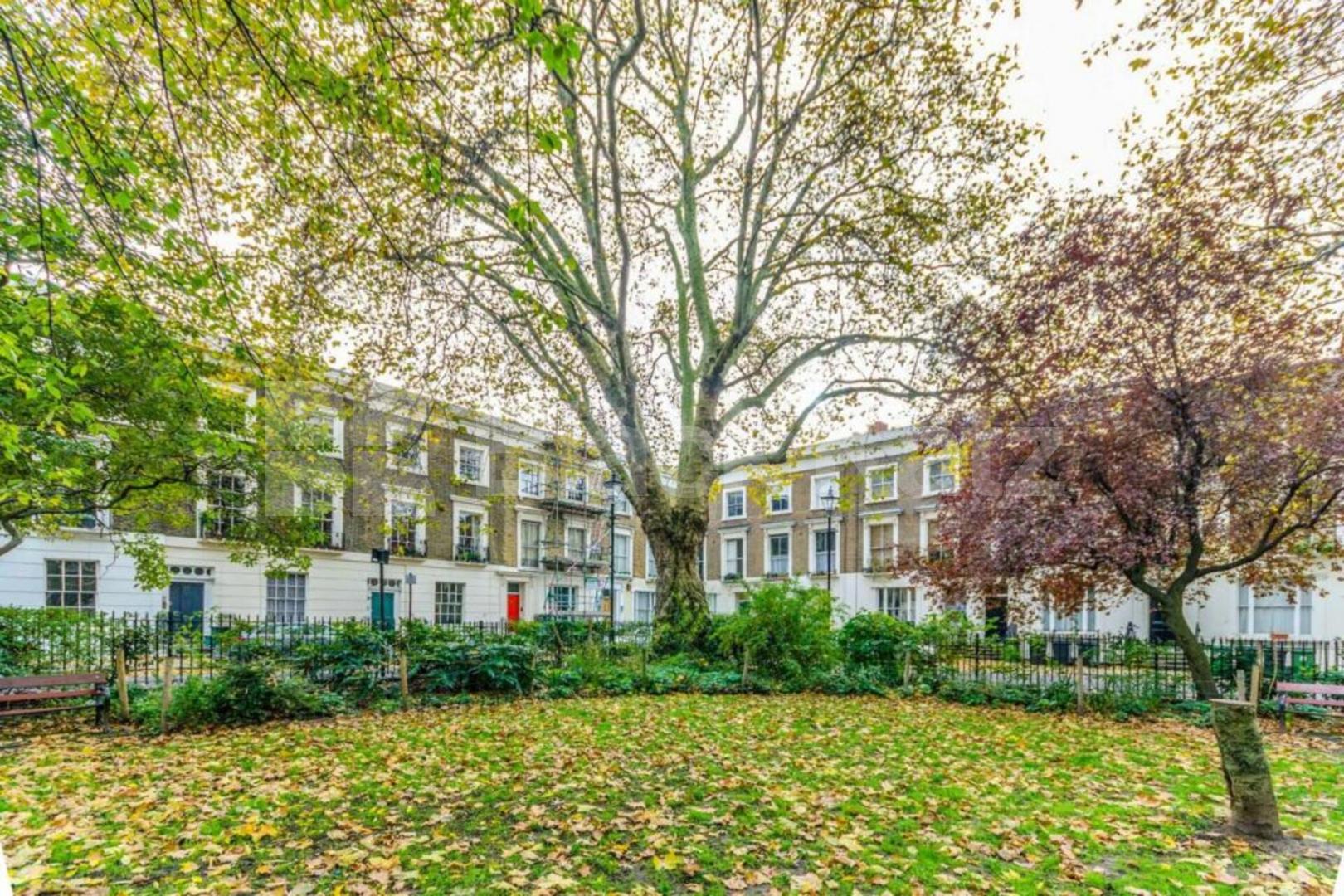 Located in one of King’s Cross / Clerkenwells most desirable squares Granville Square, Kings cross