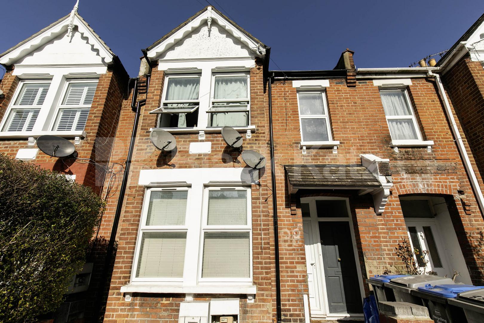 A well-presented two-bedroom garden flat ideally located on Deacon Road, NW2 Deacon Road, London, NW2,  London