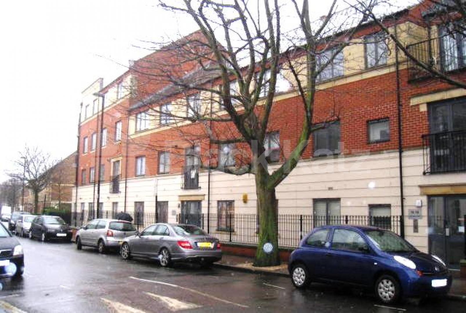 			NEW INSTRUCTION!, 1 Bedroom, 1 bath, 1 reception Flat			 Tollington Way, HOLLOWAY