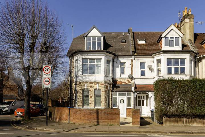 Walm Lane, London, NW2,  London