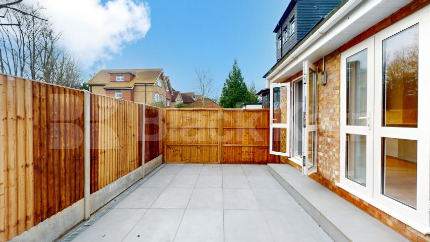 A beautifully presented and recently renovated two-bedroom, one-bathroom garden flat, ideally located on the ground floor of a residential property on the popular Deerhurst Road, NW2.The property boasts a spacious modern open-plan lounge and kitchen  Deerhurst Road, London, NW2,  London