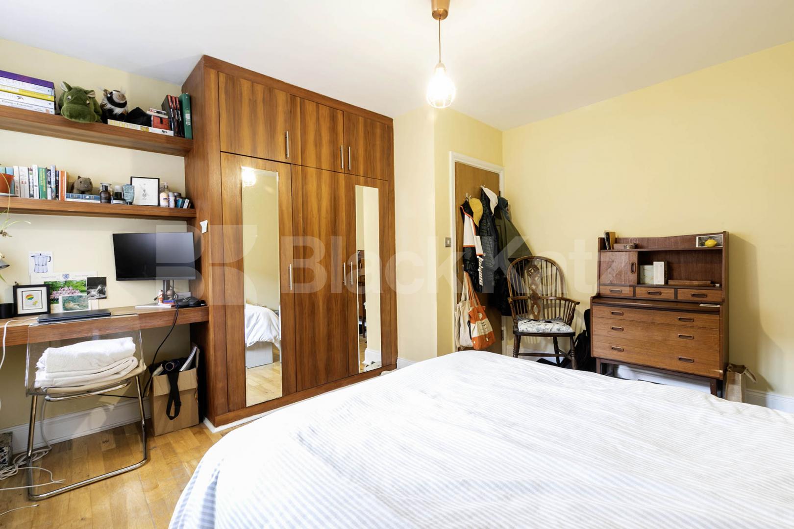 			2 Bedroom, 1 bath, 1 reception 			 Shoot Up Hill, Wiltern Court, NW2,  Wiltern Court