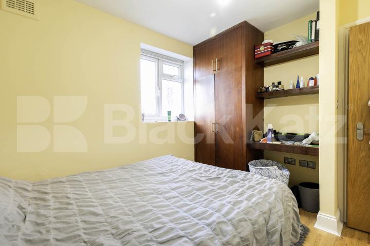 			2 Bedroom, 1 bath, 1 reception 			 Shoot Up Hill, Wiltern Court, NW2,  Wiltern Court