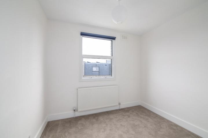 			1 Bedroom, 1 bath, 1 reception Flat			 Great Western Road, MAIDA VALE
