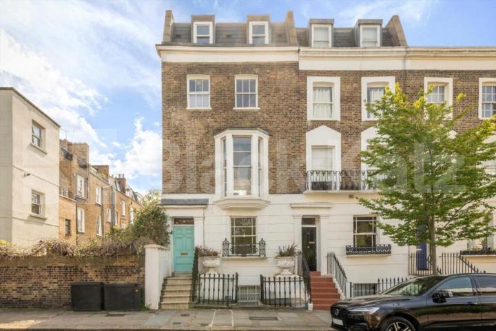 Beautiful stylish one bedroom set in a period conversion  Stratford Villas, Camden