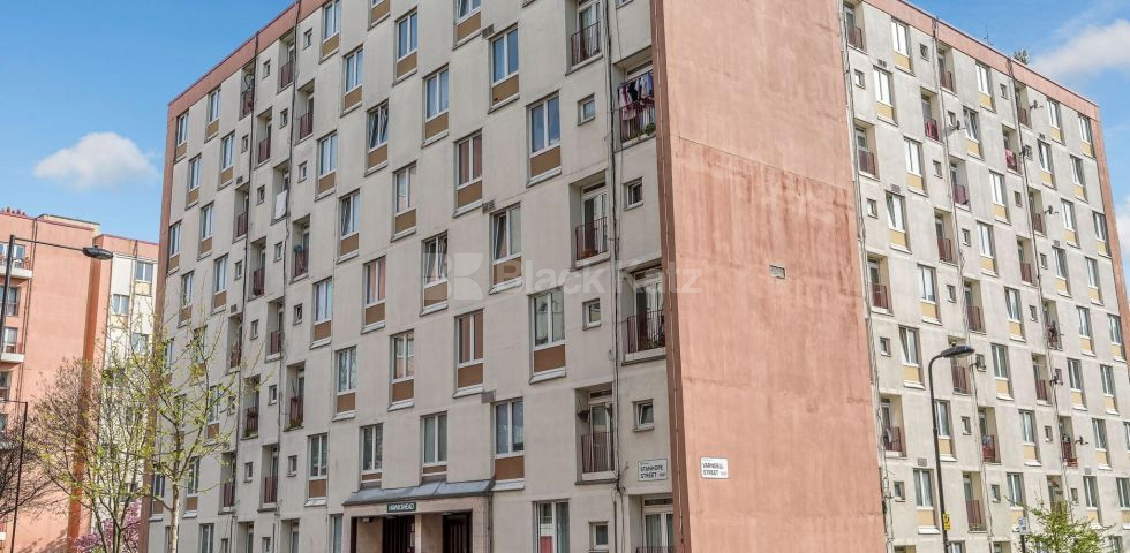 			NEW INSTRUCTION!, 4 Bedroom, 1 bath, 1 reception Flat			 Stanhope Street, CAMDEN / EUSTON NW1