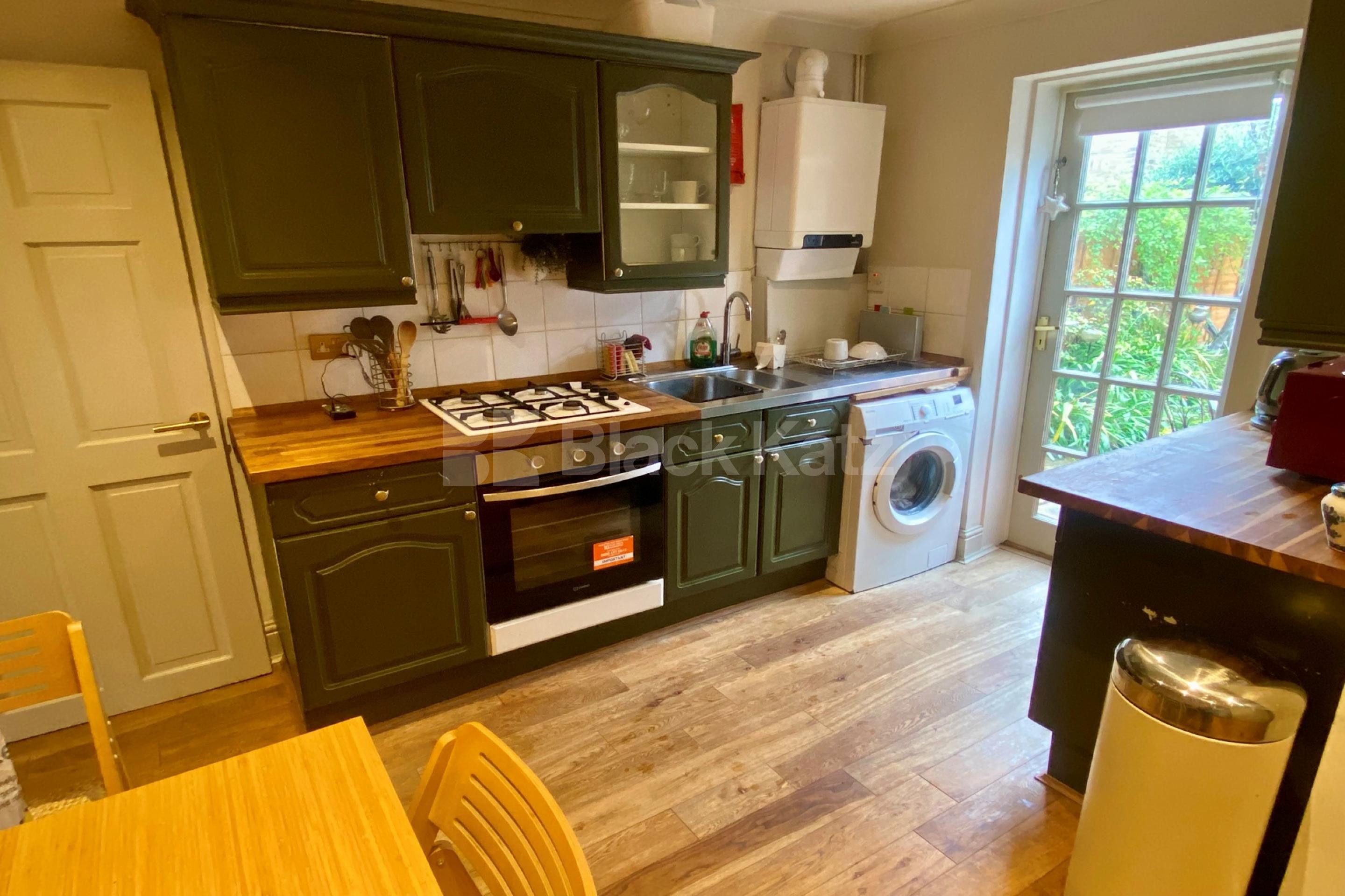 Gorgeous period house with all bills included Archbishops Place , Brixton SW2