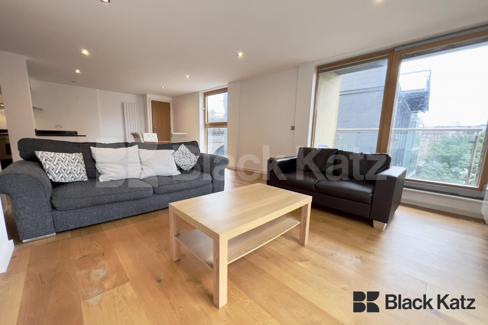 Superbly located & offering size (820 Sq.Ft.) quality & location  Great Suffolk Street, London Bridge / Borough