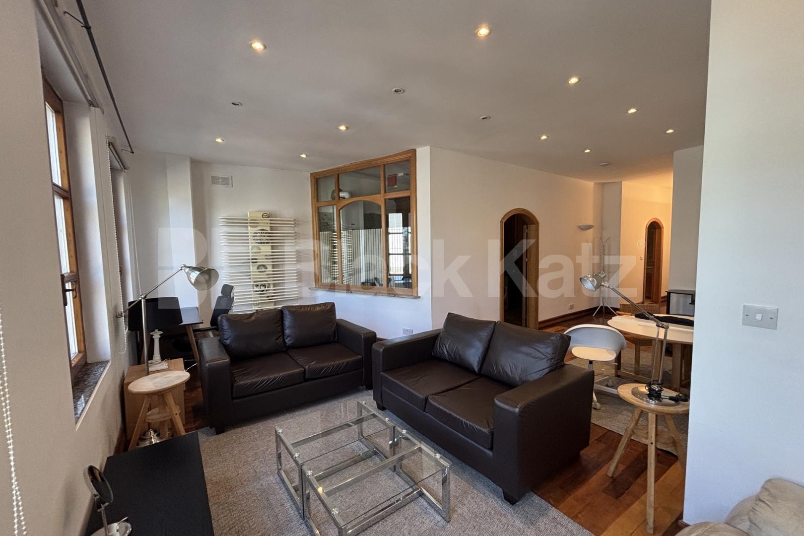 Superbly located, two bathrooms, generous period conversion  Union Street, London Bridge