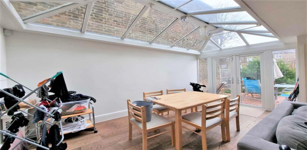 			3 Bedroom, 2 bath, 1 reception Flat			 Maygrove Road, WEST HAMPSTEAD