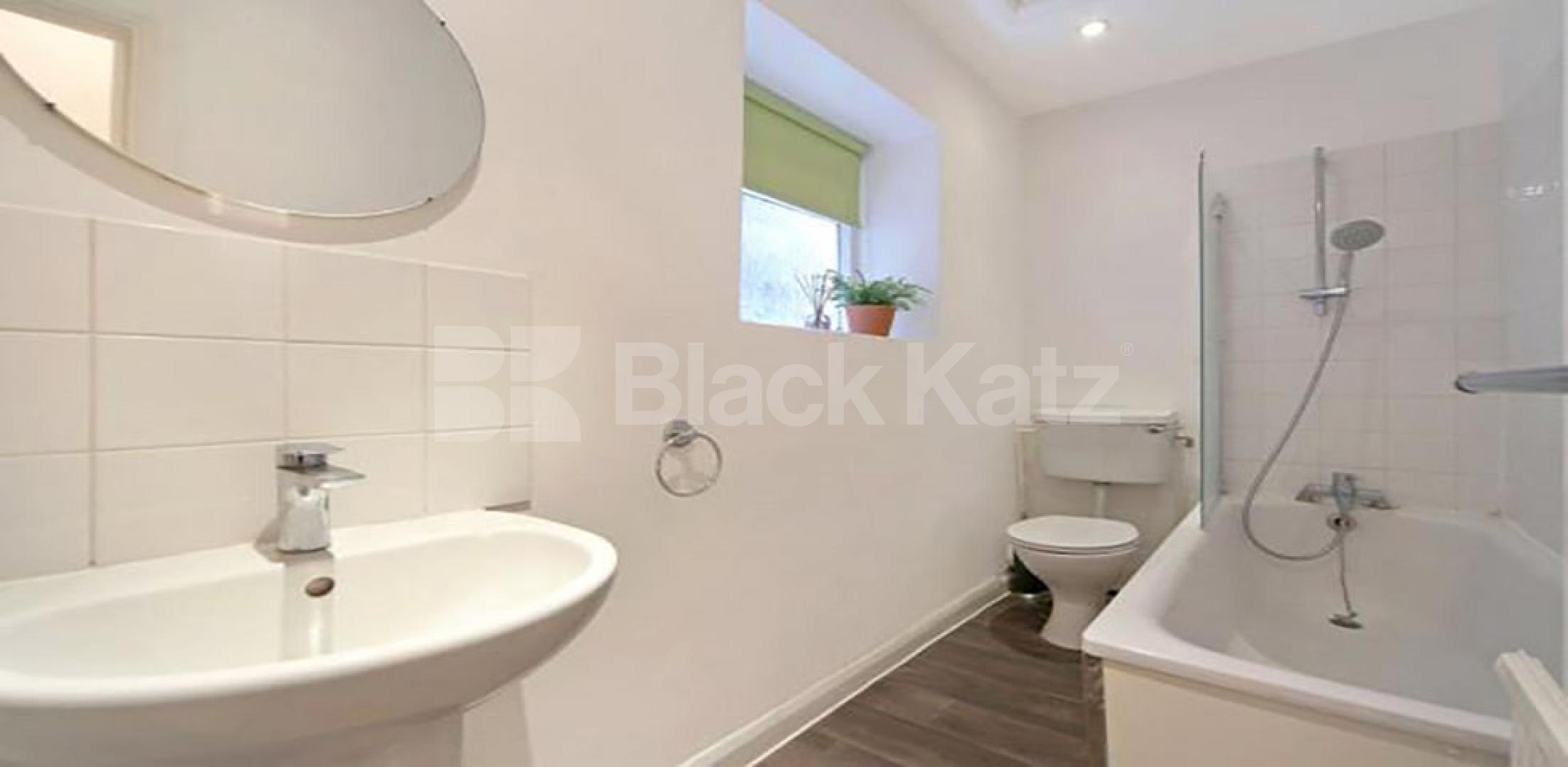 			NEW INSTRUCTION!, 2 Bedroom, 1 bath, 1 reception Flat			 Aldridge Road Villas, WESTBOURNE PARK