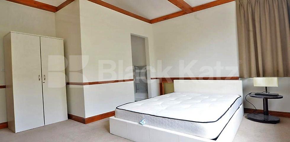 			1 Bedroom, 1 bath, 1 reception Flat			 Finchley Road, Finchley Road / Swiss Cottage