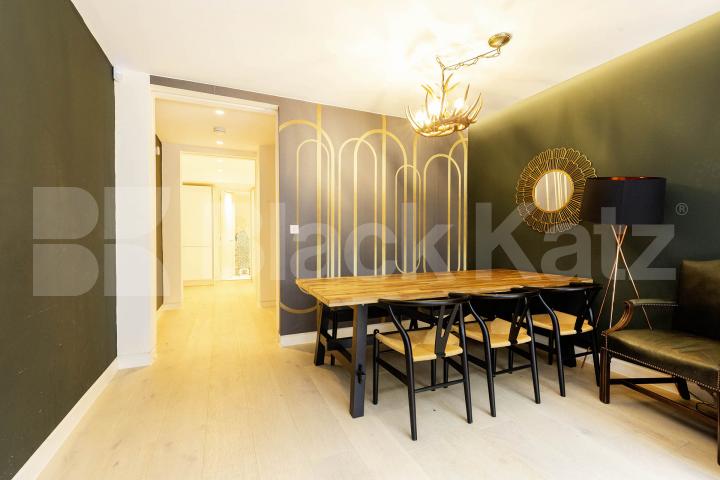 Stunning 3 bed 2 bath house split over 3 floors with a patio area.  Arco Walk, Highgate Road, Kentish Town