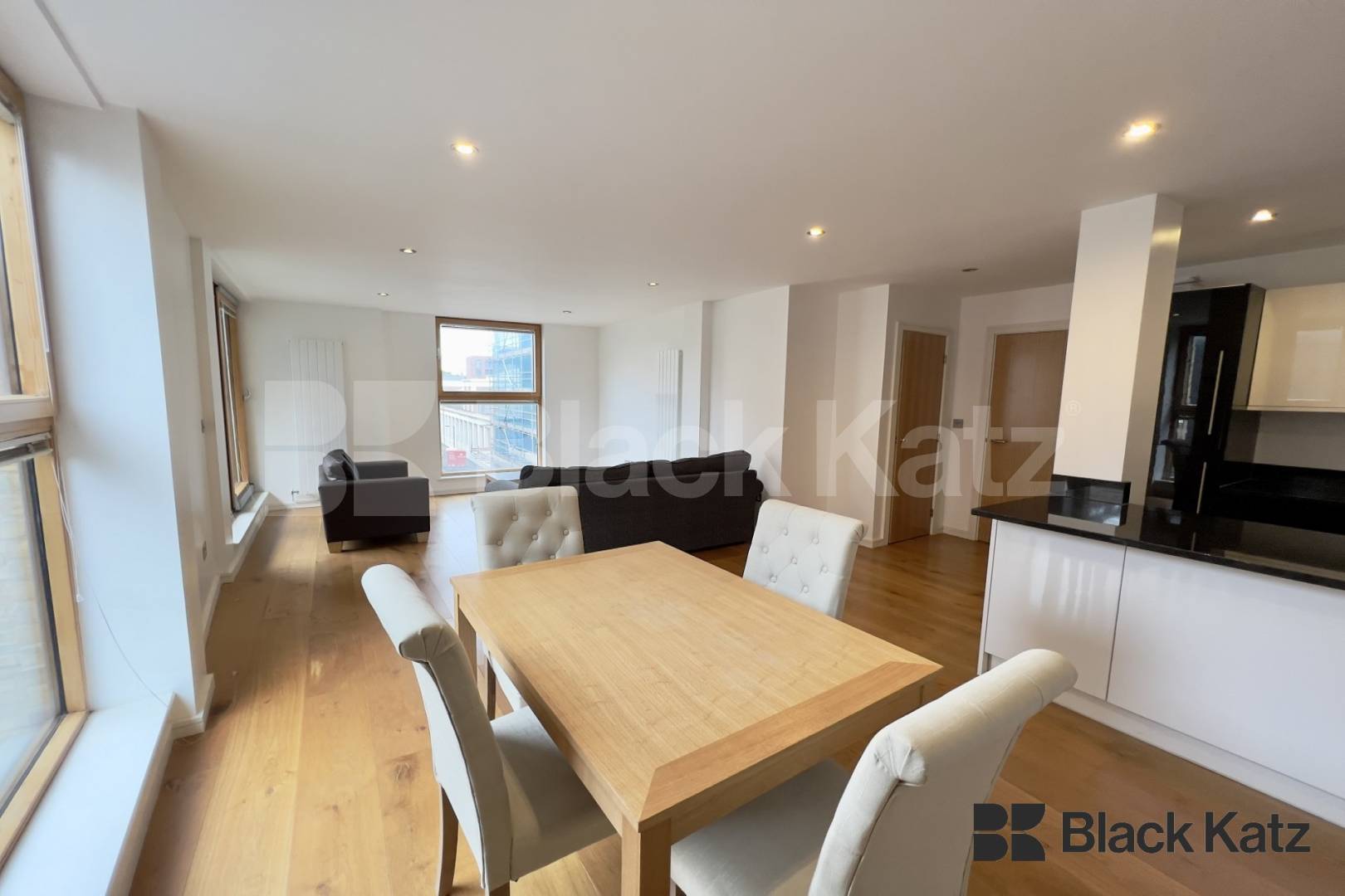 Superbly located & offering size (820 Sq.Ft.) quality & location  Great Suffolk Street, London Bridge / Borough